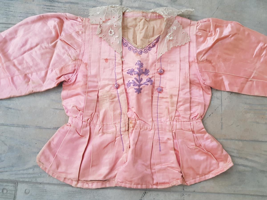 OSMANLI DÖNEMİ İPEKLİ KADIN ELBİSESİ