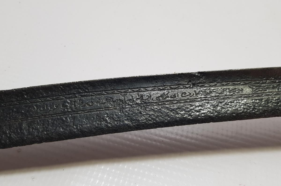 OSMANLI DÖNEMİ HER İKİ TARAFI BOYDAN BOYA YAZILI YATAĞAN KILIÇ