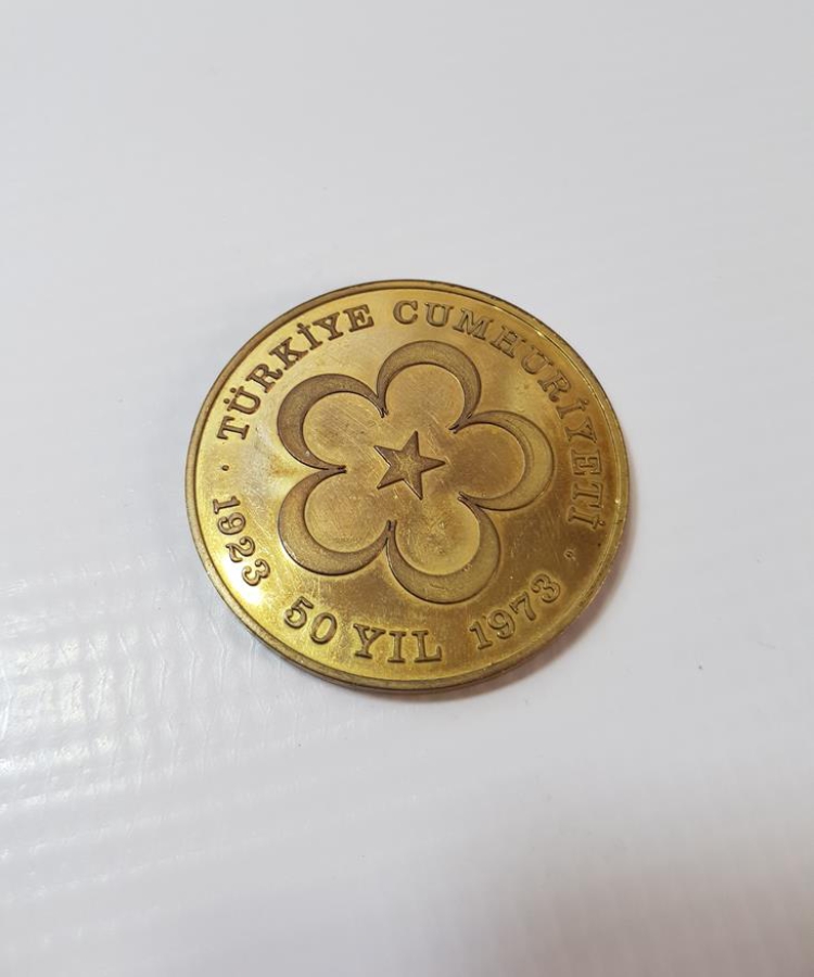 1973 TÜRKİYE CUMHURİYETİ'NİN 50. YILI ALTIN KAPLAMA MADALYA