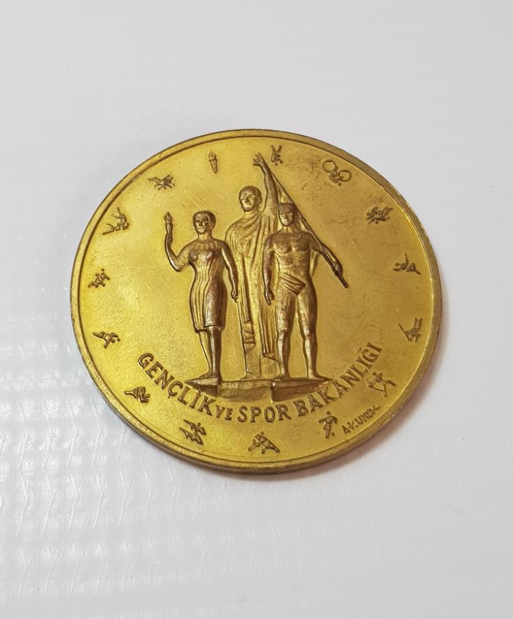 1973 TÜRKİYE CUMHURİYETİ'NİN 50. YILI ALTIN KAPLAMA MADALYA