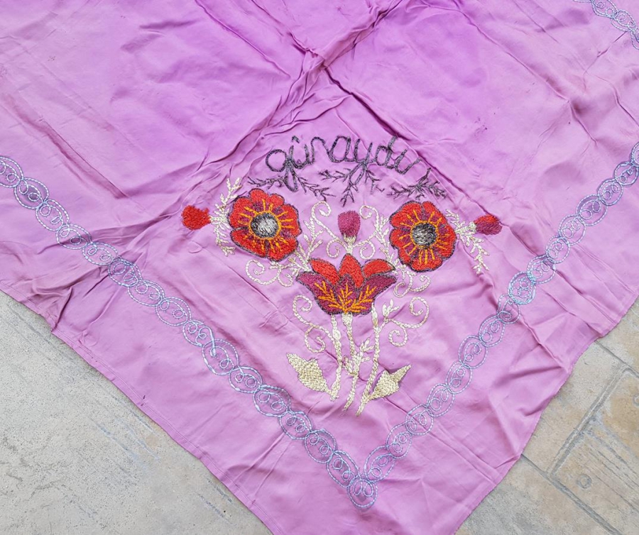 1940LARDAN GÜNAYDIN YAZILI NİŞAN BOHÇASI