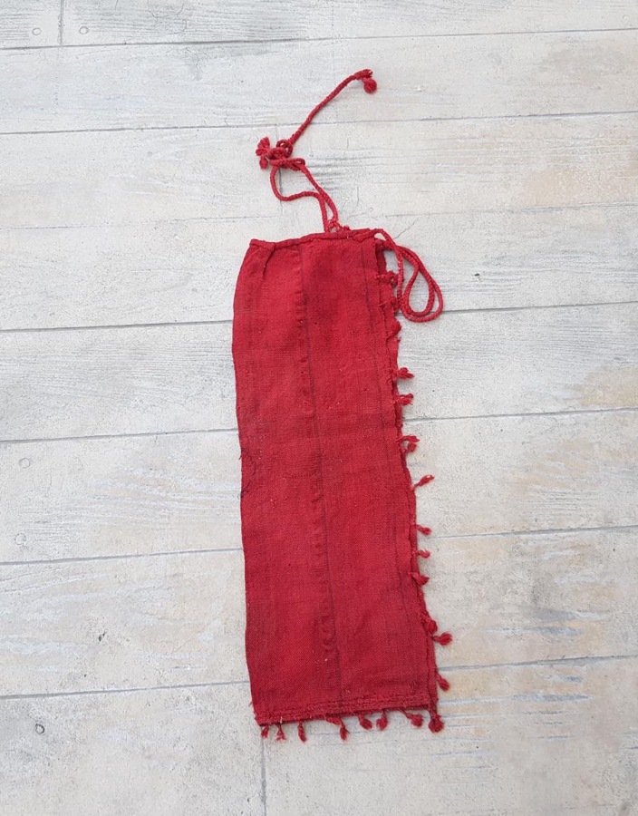 OSMANLI DÖNEMİ EL DOKUMA KADIN ÖNLÜĞÜ