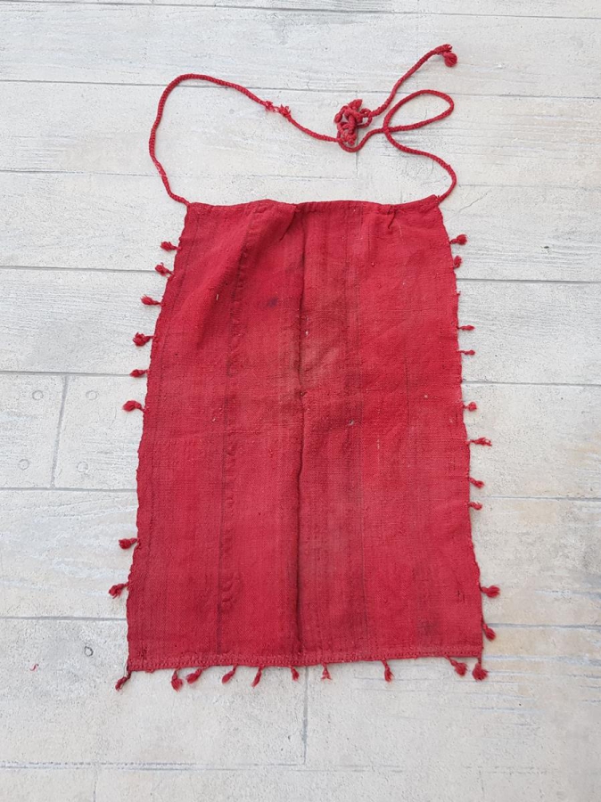 OSMANLI DÖNEMİ EL DOKUMA KADIN ÖNLÜĞÜ