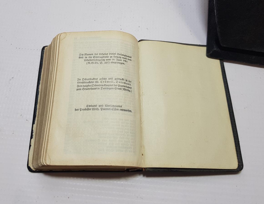1941 TARİHLİ ALMANCA İLAHİ KİTABI