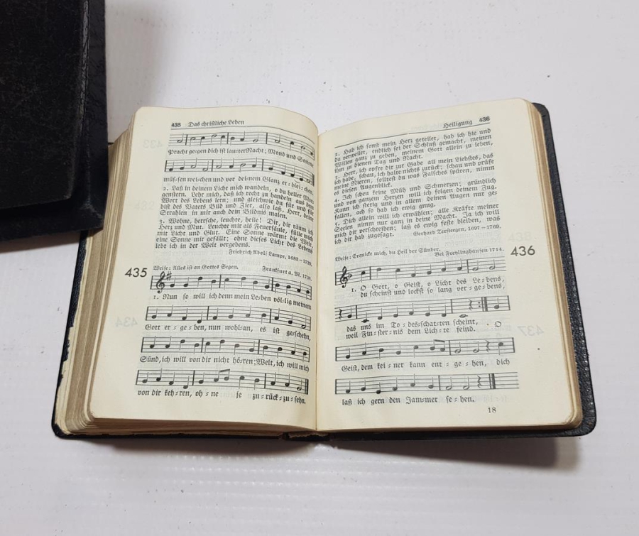 1941 TARİHLİ ALMANCA İLAHİ KİTABI