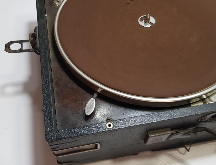 HIS MASTER'S VOICE GRAMOFON