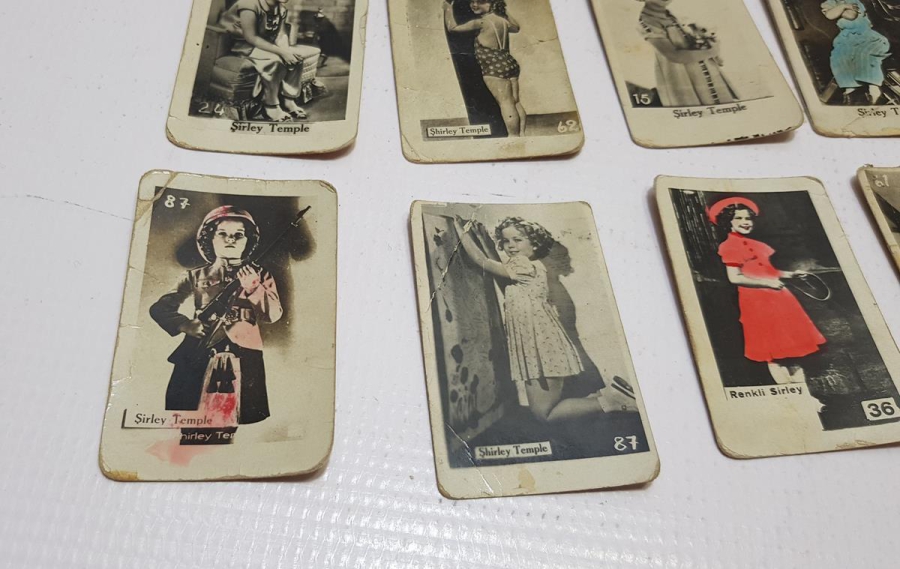 ESKİ BAKKALİYE: ULUS BİSKÜİT EVİ RENKLİ ŞİRLEY KARTLARI