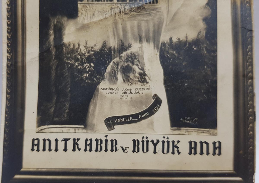 1957 ANNELER GÜNÜ, ANITKABİR VE BÜYÜK ANA ZÜBEYDE HANIM TEMALI KARTPOSTAL