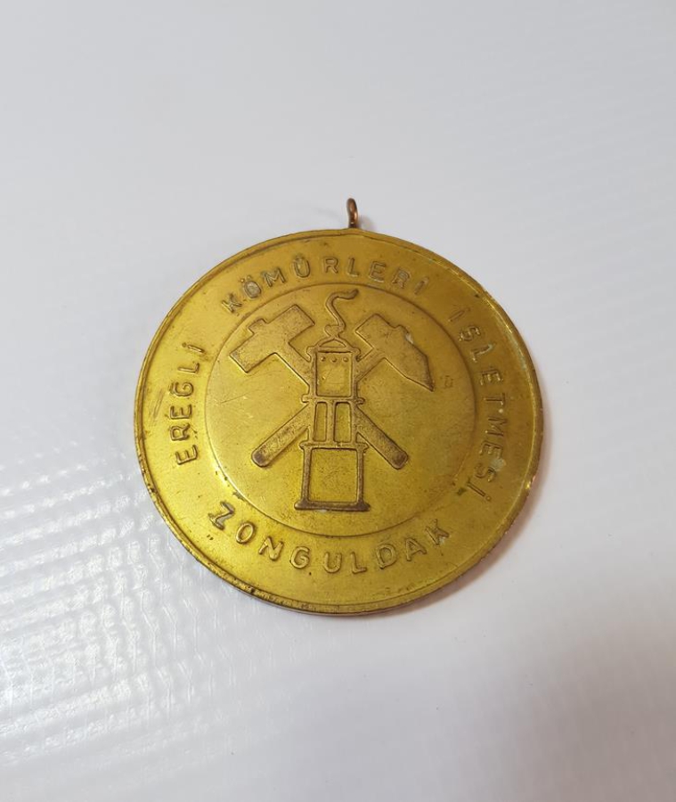 ZONGULDAK EREĞLİ KÖMÜRLERİ İŞLETMESİ MADALYASI
