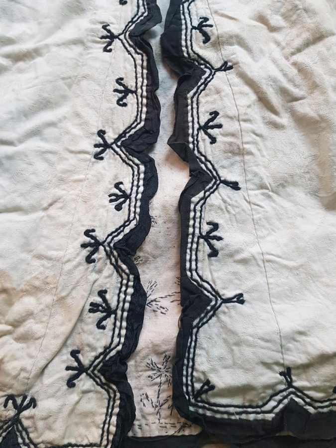 OSMANLI DÖNEMİ ÜÇ ETEK ELBİSE