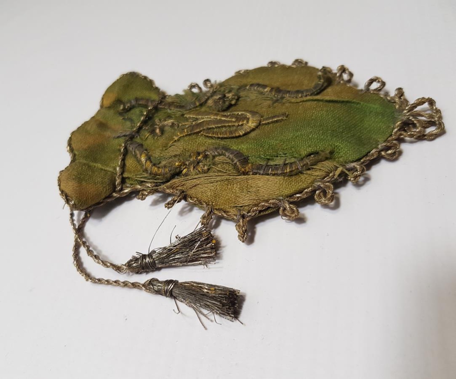 OSMANLI DÖNEMİ ALTIN SIRMA İŞLEMELİ AKÇE KESESİ