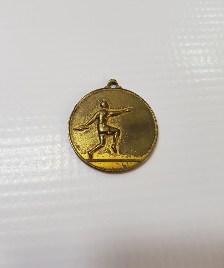 1930'LARDAN BAYRAK YARIŞI MADALYASI