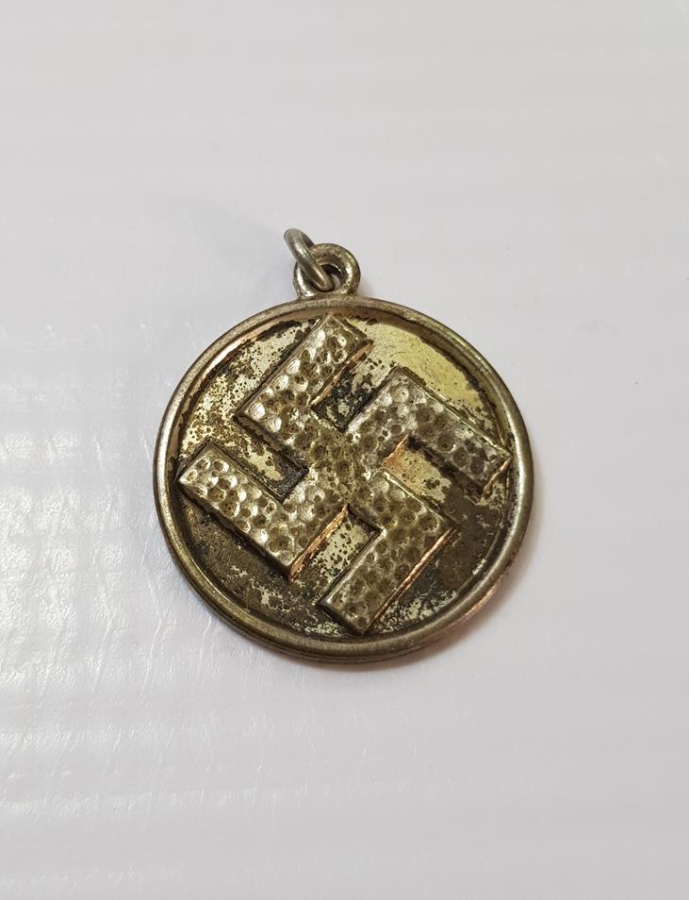 2. DÜNYA SAVAŞI ALMAN NAZİ GAMALI HAÇ KOLYE UCU