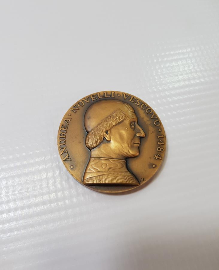 ANDREA NOVELLİ MADALYON