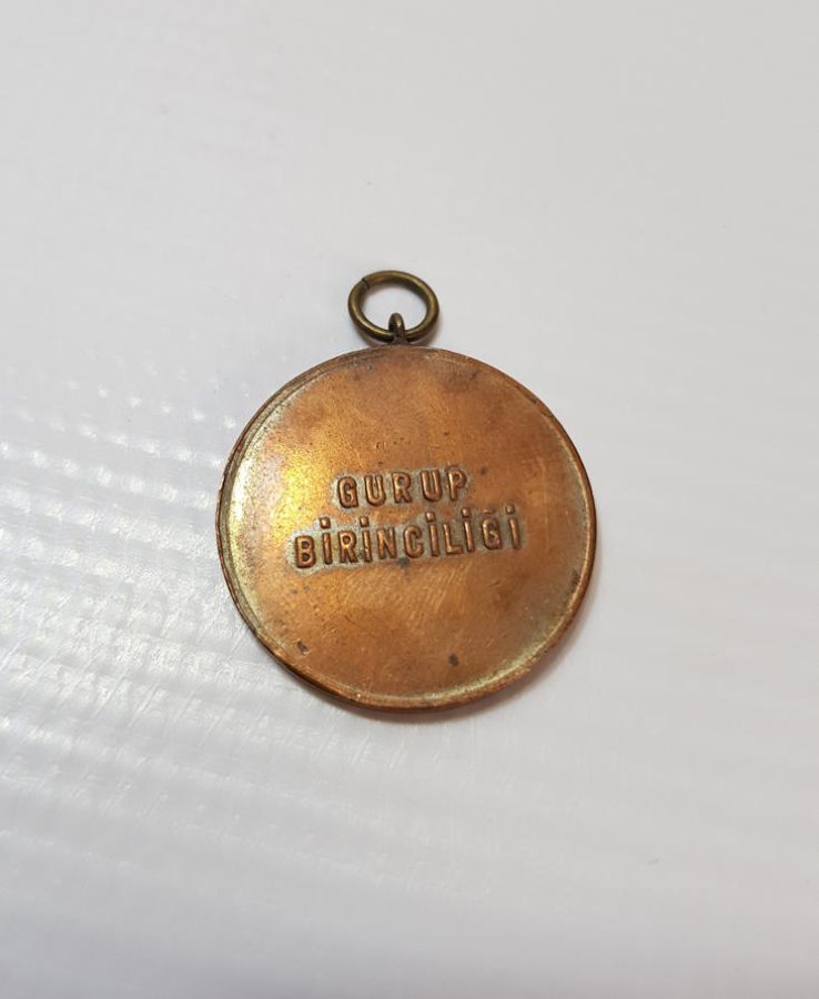 1940'LARDAN ATLETİZM FEDERASYONU GURUP BİRİNCİLİĞİ MADALYASI