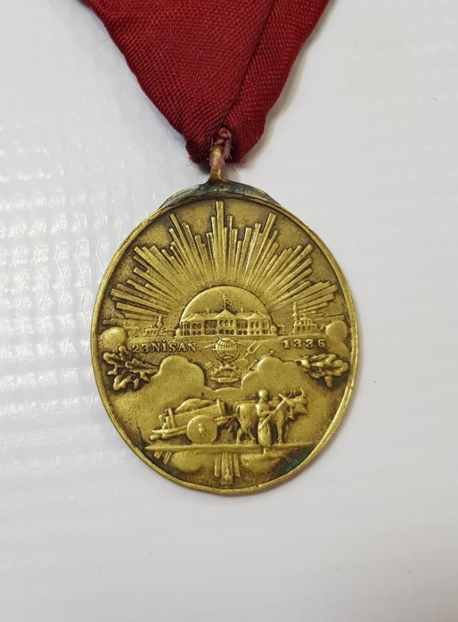 İSTİKLAL MADALYASI VE BERATI