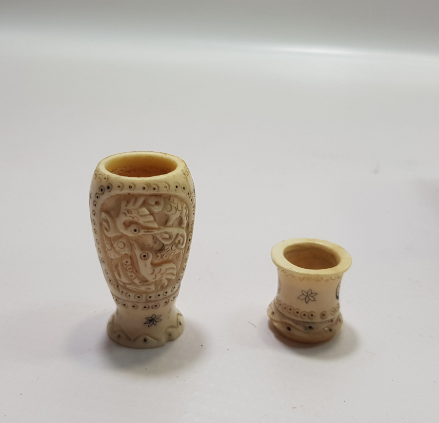 EL OYMA İŞÇİLİKLİ UZAK DOĞU YAPIMI MİNYATÜR KEMİK VAZO