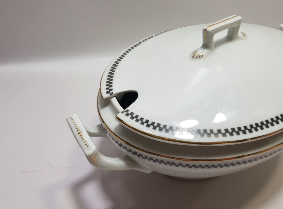 DEV BOYDA ARKASI OSMANLICA YAZILI PORSELEN KAPAKLI ÇORBALIK