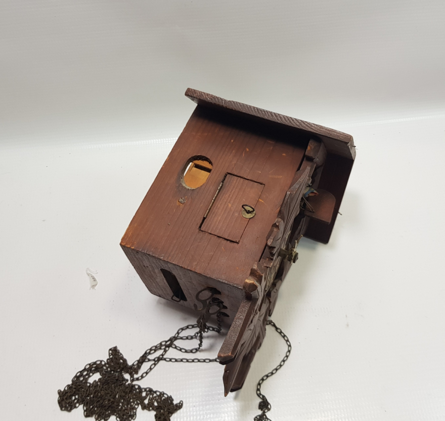 KARAORMAN MODELİ ANTİKA GUGUKLU TOPLU DUVAR SAATİ