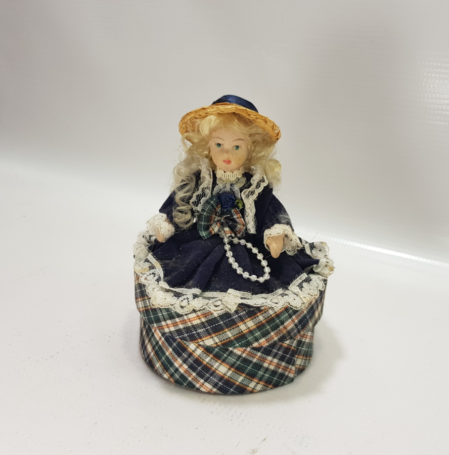 TAŞ BEBEK GÖRSELLİ ANTİKA KUTU