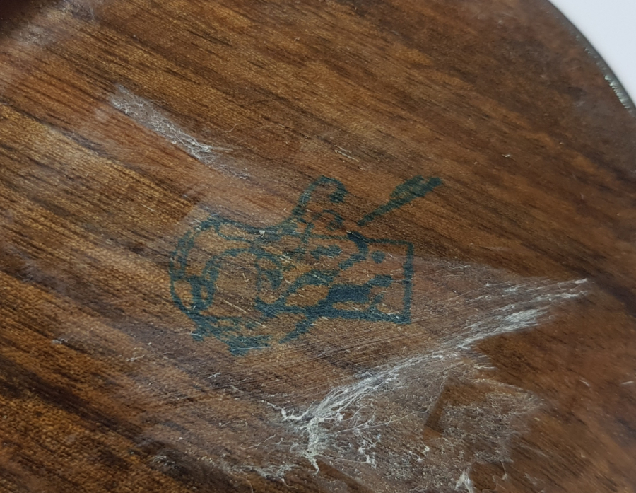 ALTI USTA DAMGALI MARKUTERİ KALEMLİK