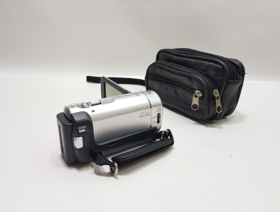 ORİJİNAL ÇANTASINDA VİDEO KAMERA