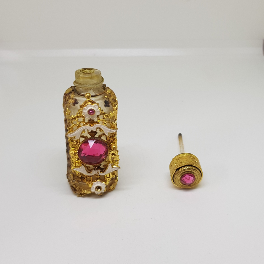 ÜZERİ ALTIN VERMEYLİ ANTİKA KAPAKLI KOKULUK