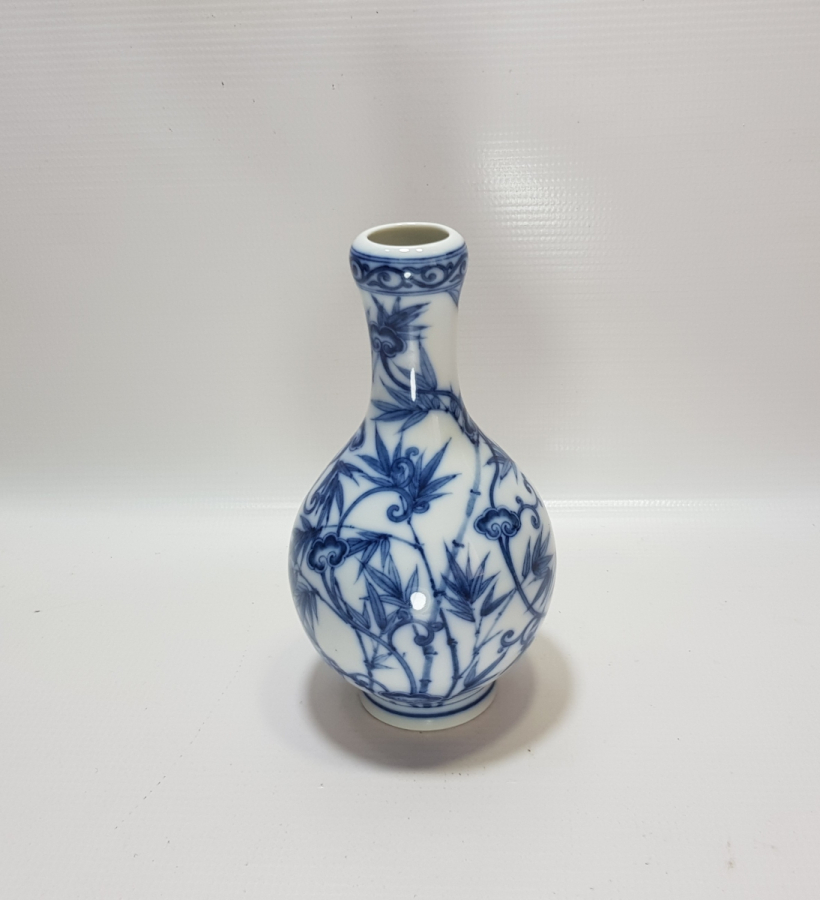 ALTI DAMGALI NADİR ANTİKA ÇİN VAZO