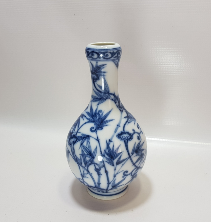 ALTI DAMGALI NADİR ANTİKA ÇİN VAZO