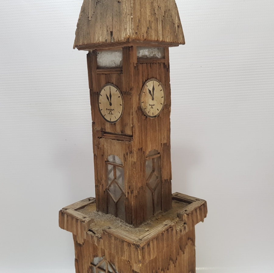 OSMANLI DÖNEMİ SAAT KULESİ FORMUNDA YAPILMIŞ EL YAPIMI BÜYÜK BOY AHŞAP MASA ÜSTÜ OBJESİ