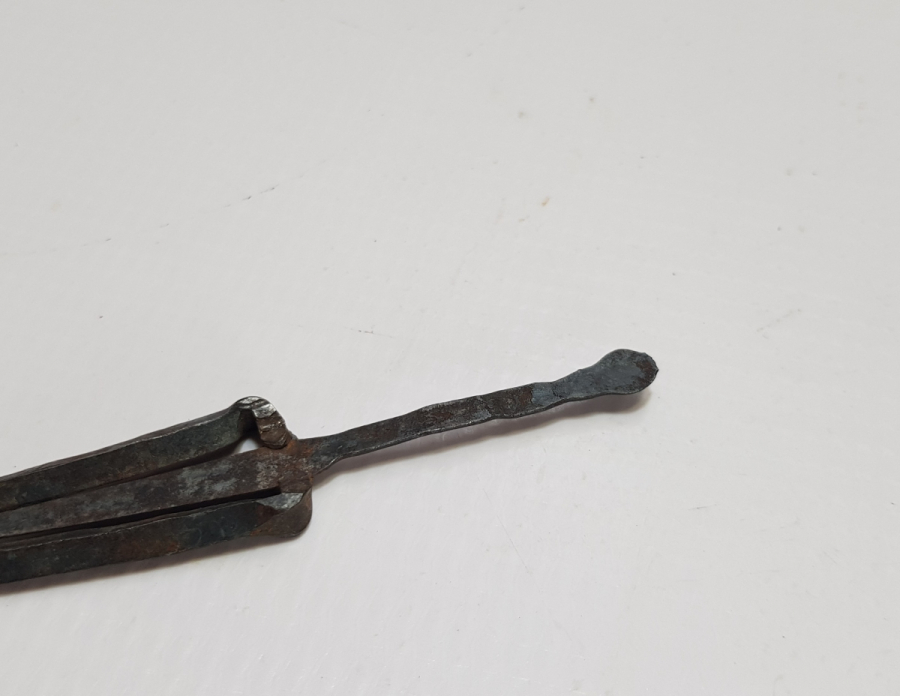 ŞAMAN KÜLTÜRÜ: ESKİ TÜRK MÜZİK ALETİ - GUBUZ - TEMİR KOMUZ