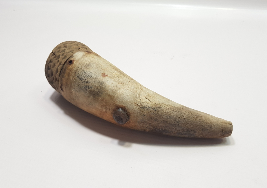 OSMANLI DÖNEMİ BOYNUZ BARUTLUK