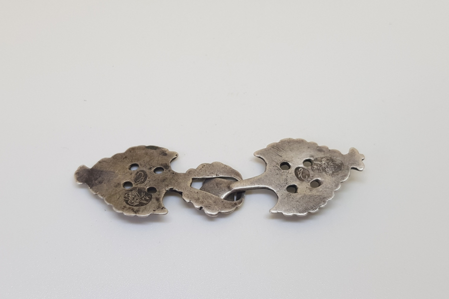 ÜZERİ TUĞRALI OSMANLI DÖNEMİ NADİR GÜMÜŞ GELİN CEPKENİ DÜĞMESİ