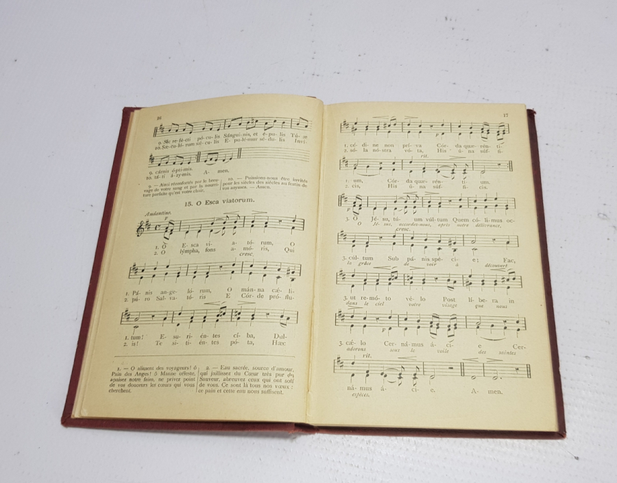 1922 TARİHLİ DİNİ İÇERİKLİ FRANSIZCA MÜZİK DEFTERİ