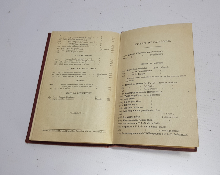 1922 TARİHLİ DİNİ İÇERİKLİ FRANSIZCA MÜZİK DEFTERİ