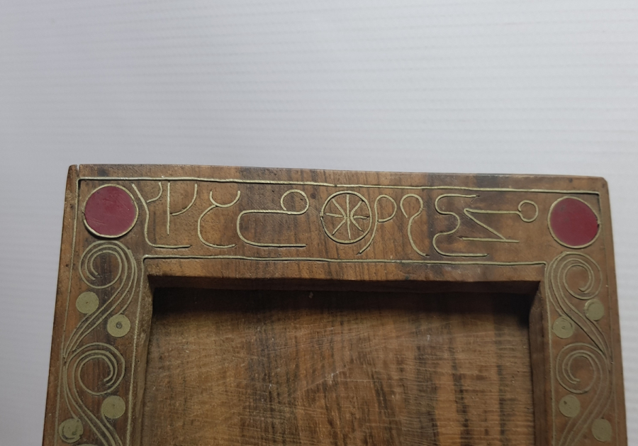 OSMANLI DÖNEMİ ÜZERİ OSMANLICA YAZILI VE TARİHLİ GÜMÜŞ İŞLEMELİ ÇOK NADİR ÇİFT FOTOĞRAFLIK