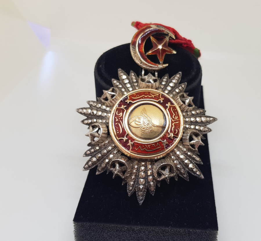 ORJİNAL ASKISI İLE 4. DERECE MECİDİ NİŞANI