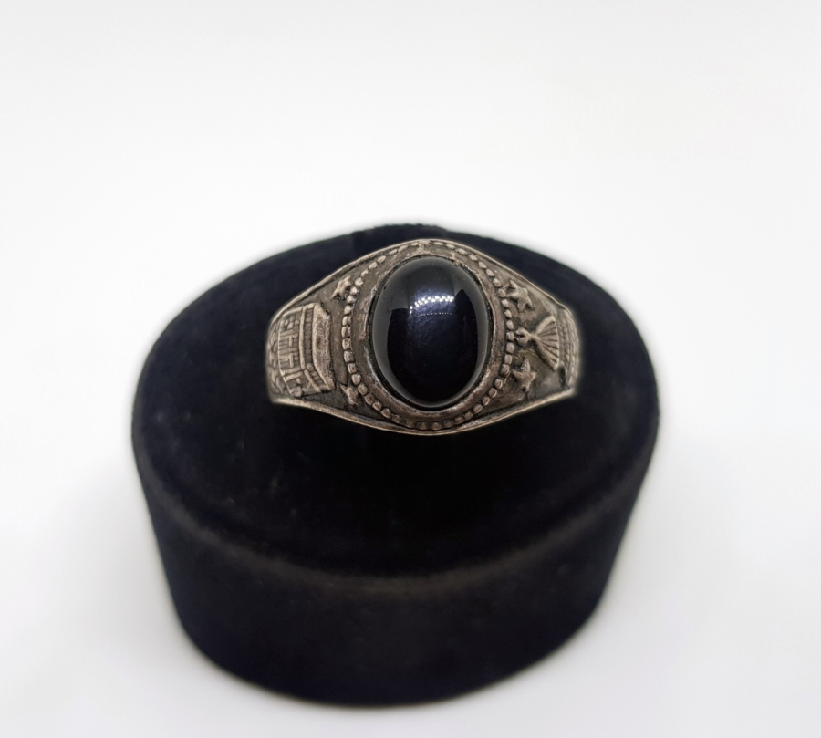 KABE-İ ŞERİF GÖRSELLİ VE AKİK TAŞLI GÜMÜŞ YÜZÜK