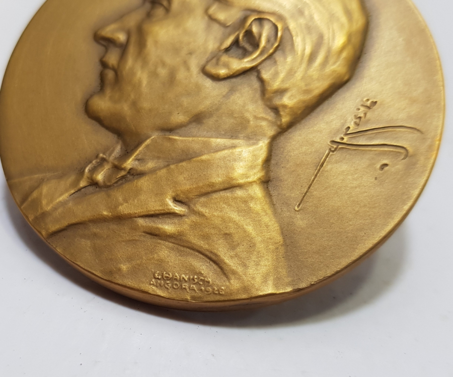 OSMANLICA GAZİ MUSTAFA KEMAL İMZALI BÜYÜK BOY ATATÜRK MADALYON