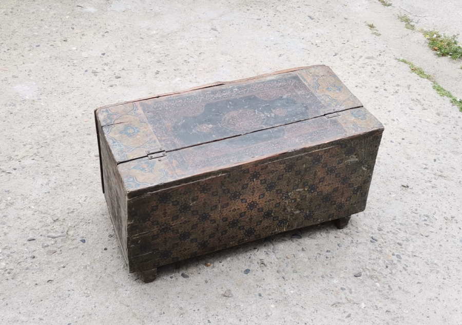 OSMANLI DÖNEMİ ÜZERİ AYETLERLE DEKORLU NADİR SANDIK