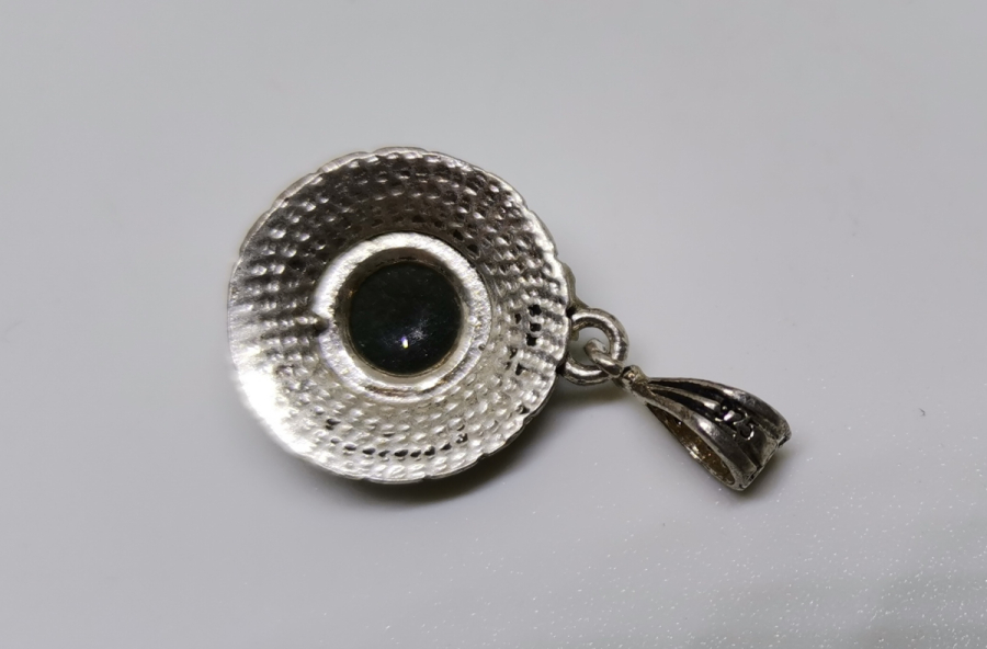 YEŞİM TAŞLI GÜMÜŞ KOLYE UCU