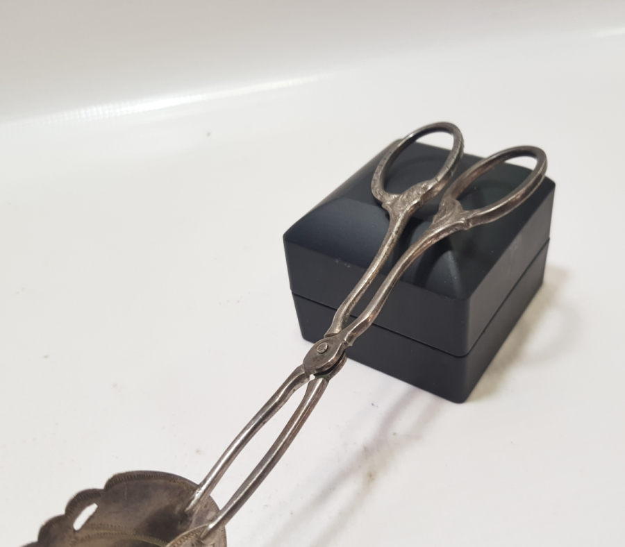 ANTİKA GÜMÜŞ PASTA MAŞASI