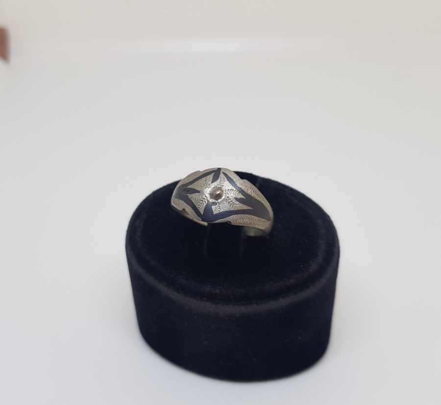 SAVAT İŞÇİLİKLİ ANTİKA YÜZÜK