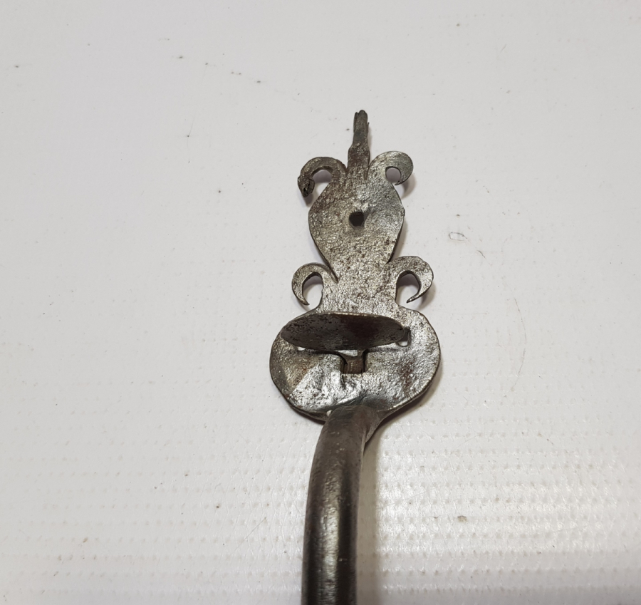 BEREKET TASVİRLİ OSMANLI DÖNEMİ TEKKE İŞİ KAPI TUTMACI