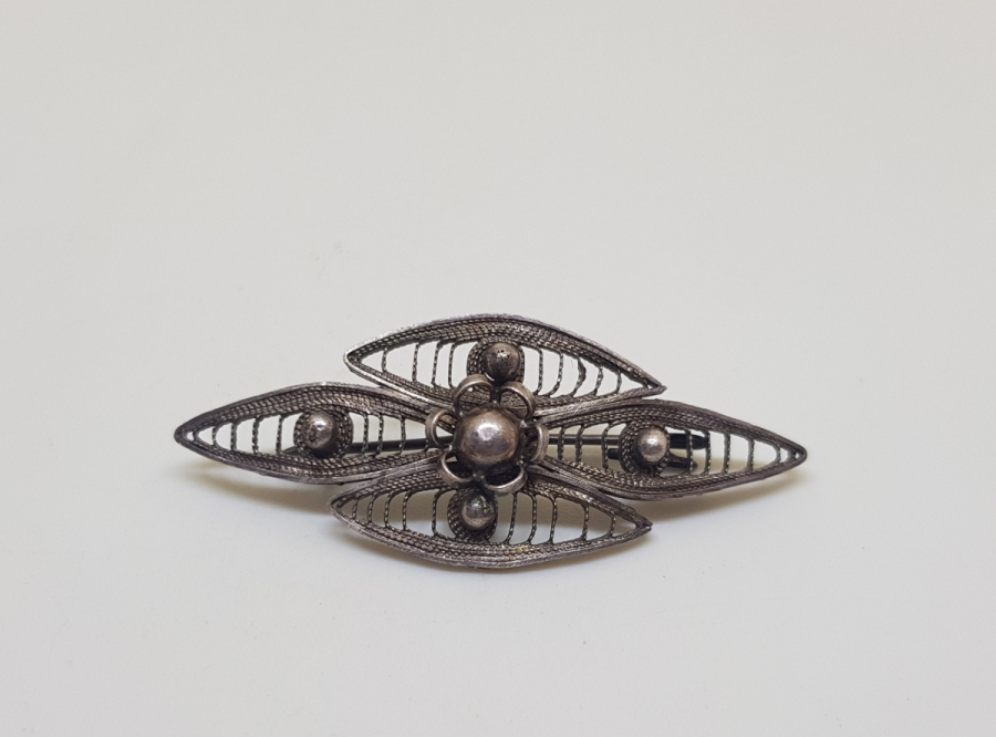 TELKARİ İŞÇİLİKLİ ANTİKA GÜMÜŞ BROŞ