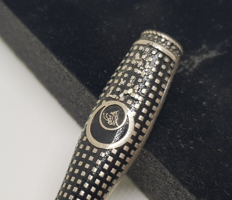 ÜZERİ TUĞRALI ÖZEL YAPIM GÜMÜŞ SİGARA AĞIZLIĞI