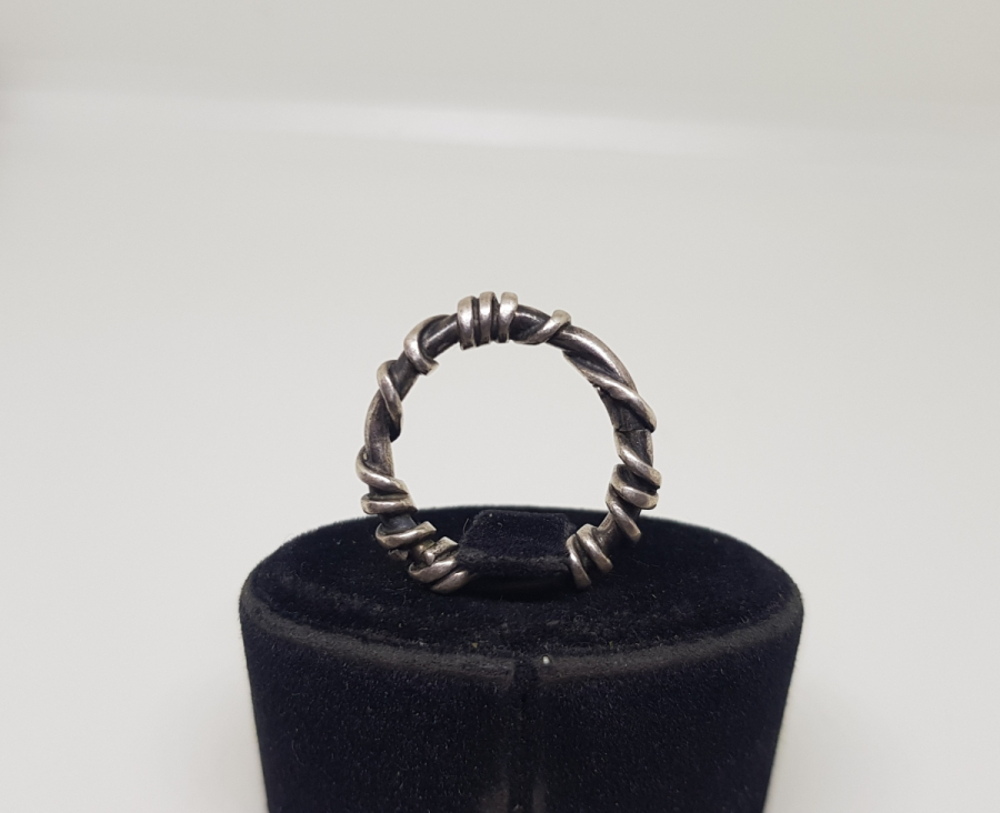 TEL FORMUNDA YAPILMIŞ ÖZEL YAPIM AMERİKAN GÜMÜŞ YÜZÜK