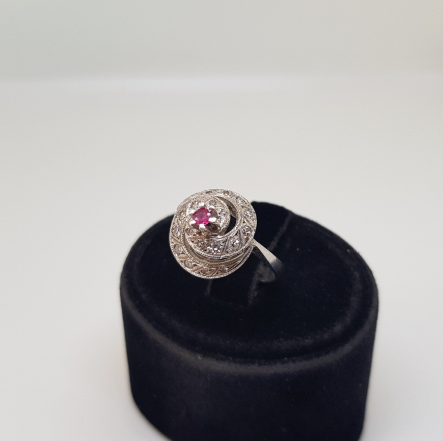 YAKUT VE PIRLANTA TAŞLI SALYANGOZ MODEL ÖZEL YAPIM YÜZÜK