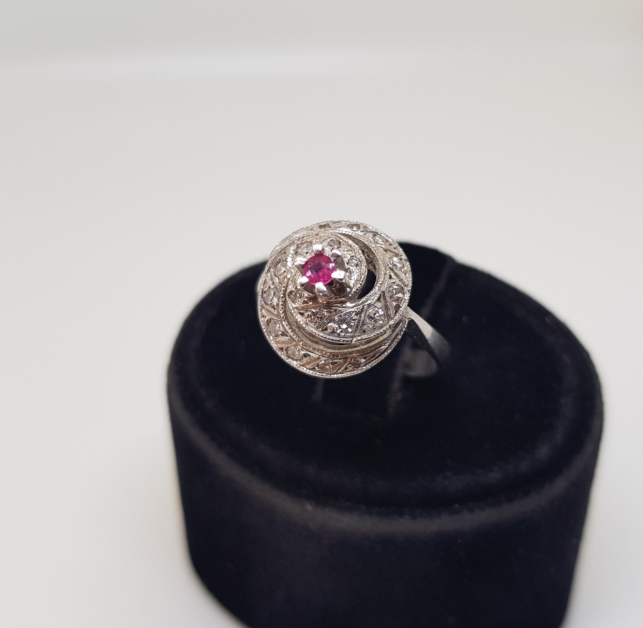 YAKUT VE PIRLANTA TAŞLI SALYANGOZ MODEL ÖZEL YAPIM YÜZÜK