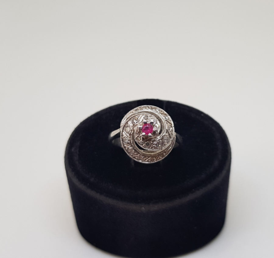 YAKUT VE PIRLANTA TAŞLI SALYANGOZ MODEL ÖZEL YAPIM YÜZÜK